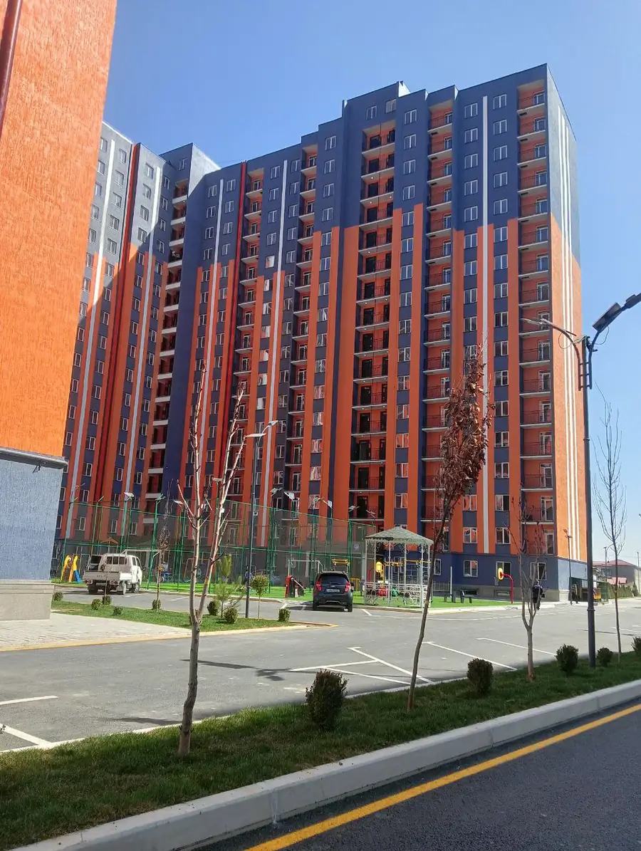 1-комнатная квартира − 42 м², 11/17 этаж