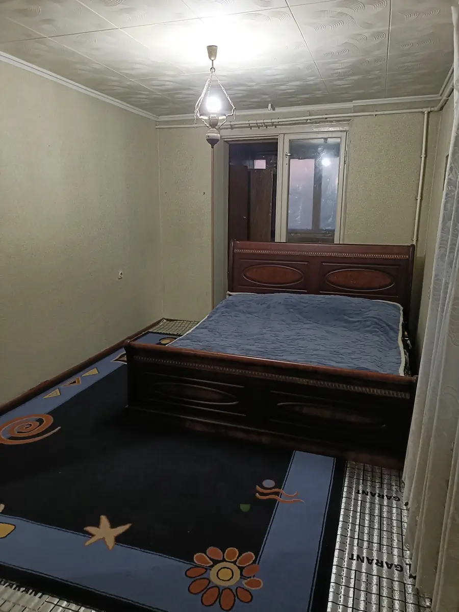1-комнатная квартира − 40 м², 5/5 этаж