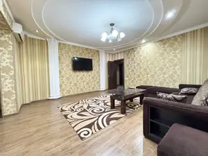 2-комнатная квартира − 65 м², 4/9 этаж
