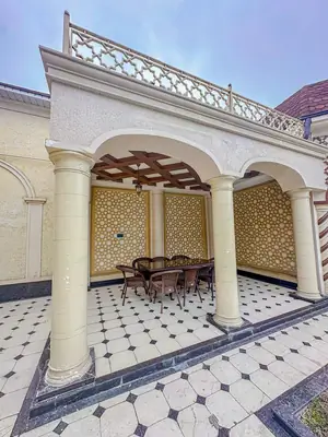 Sutkabay 3 qavatli uy − 350 m²