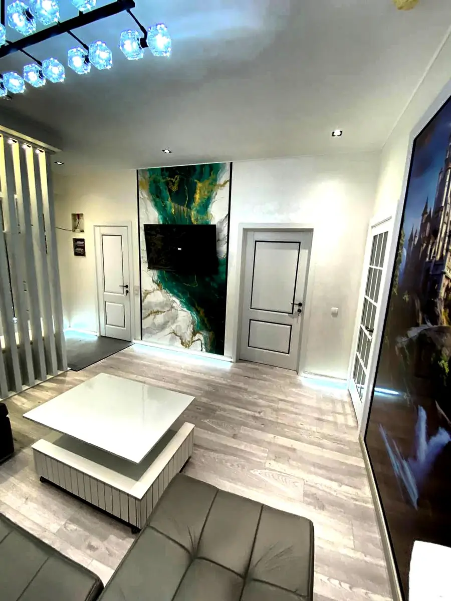 2 xonali kvartira sotiladi − 50 m²