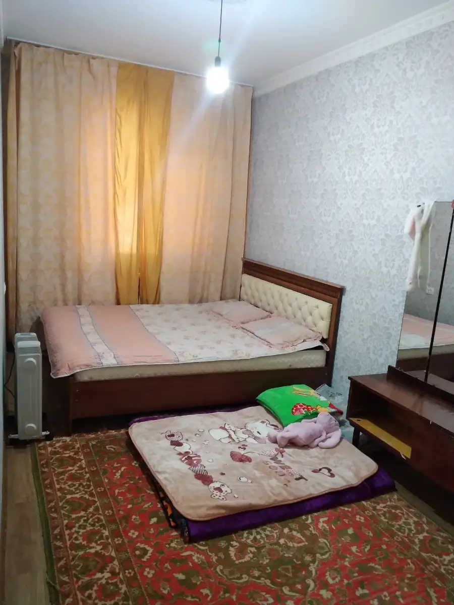 2-комнатная квартира − 60 м², 1/4 этаж
