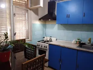 2-комнатная квартира − 60 м², 1/4 этаж
