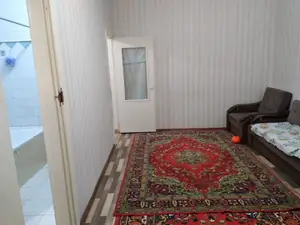 2-комнатная квартира − 60 м², 1/4 этаж