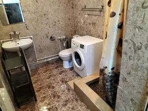 Сдается 1-этажный дом − 200 м²
