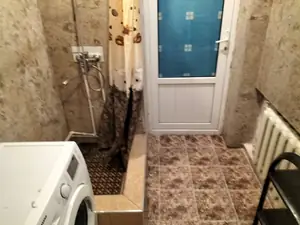 Сдается 1-этажный дом − 200 м²