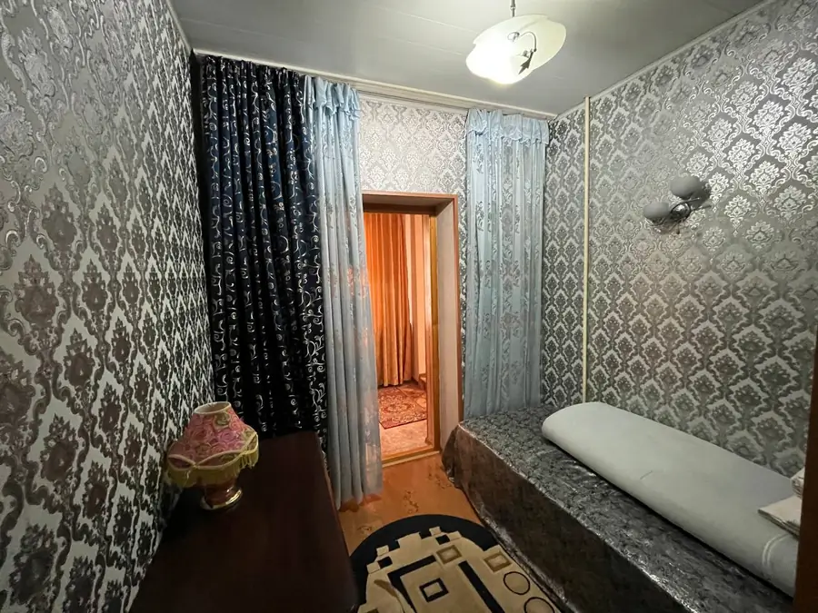 2-комнатная квартира − 50 м², 2/4 этаж
