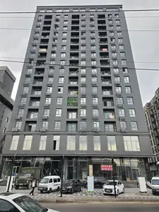 Посуточно 1-комнатная квартира − 40 м²