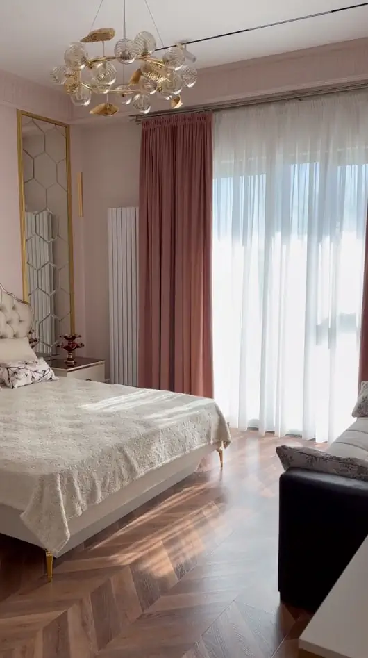 3 xonali kvartira sotiladi − 72 m²