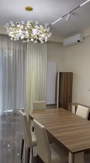 3-комнатная квартира − 72 м², 3/10 этаж