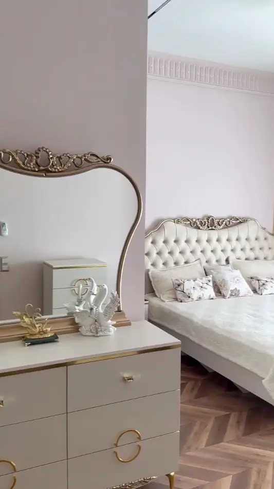 3 xonali kvartira sotiladi − 72 m²