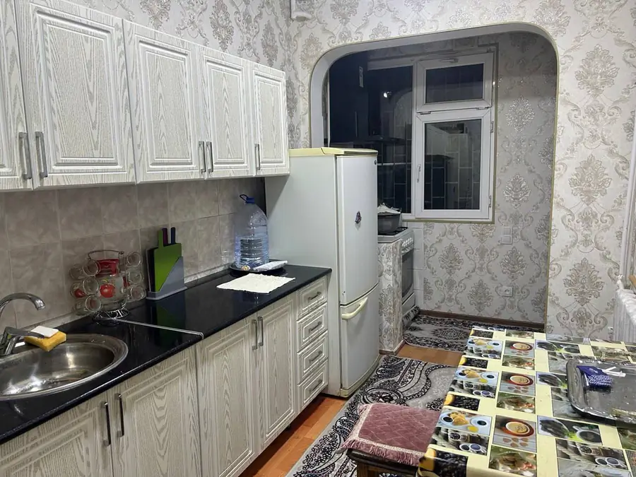 3-комнатная квартира − 74 м², 2/9 этаж