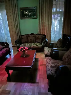 2 qavatli uy sotiladi − 800 m²