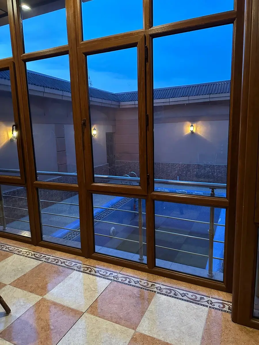 2 qavatli uy sotiladi − 800 m²