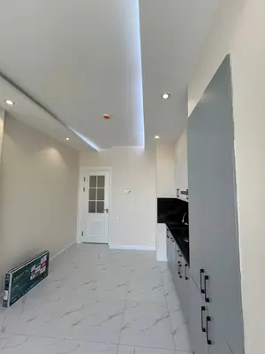 1-комнатная квартира − 42 м², 3/9 этаж