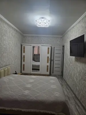 3-комнатная квартира − 90 м², 2/4 этаж