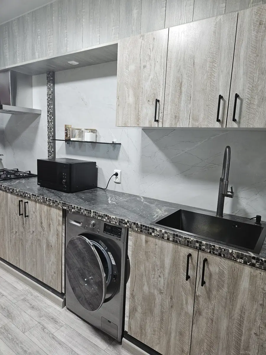 Ijaraga 3 xonali kvartira − 90 m²