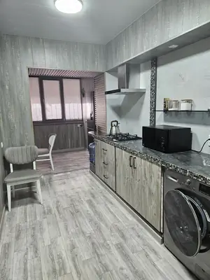 Ijaraga 3 xonali kvartira − 90 m²
