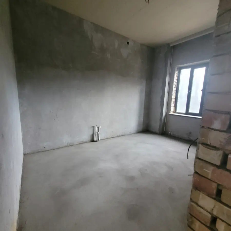 2 qavatli uyning 100% sotiladi − 245 m²