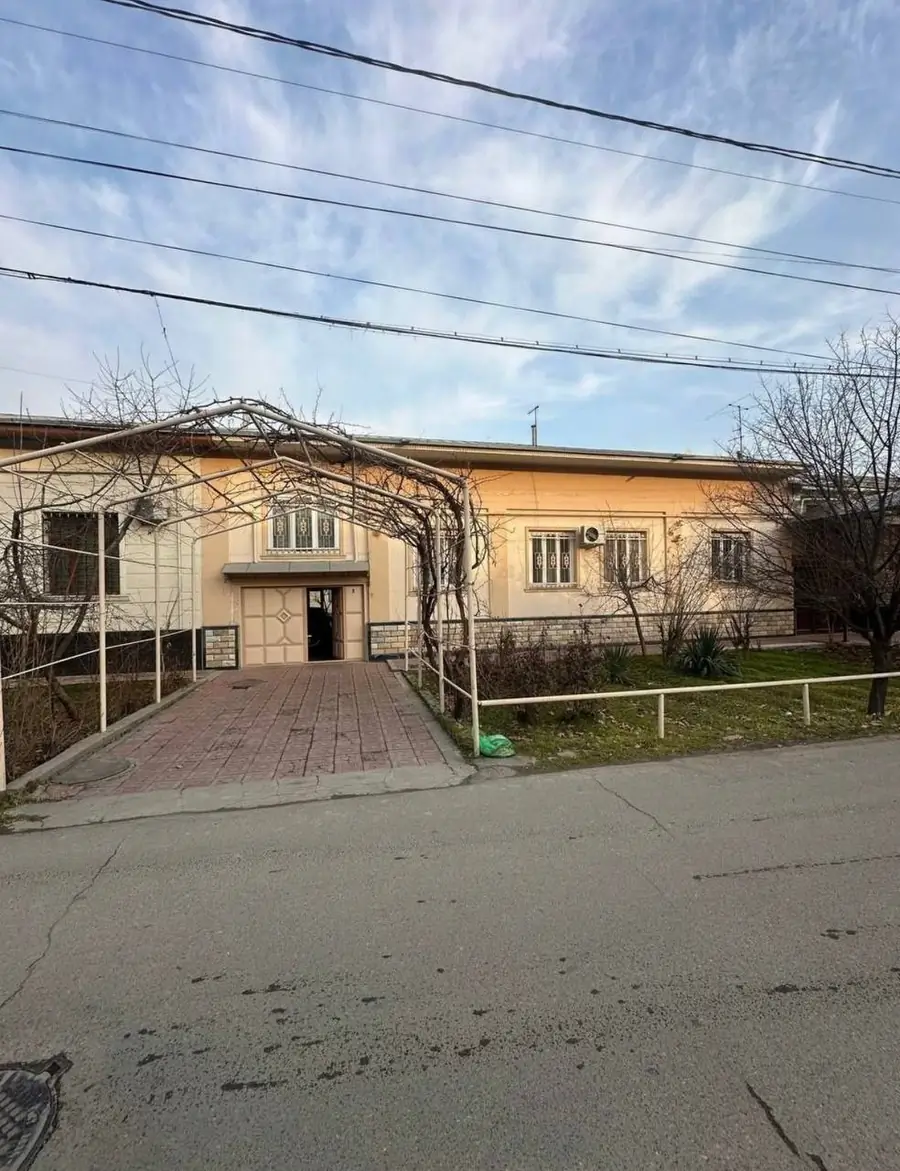 Участок − 6 сот.