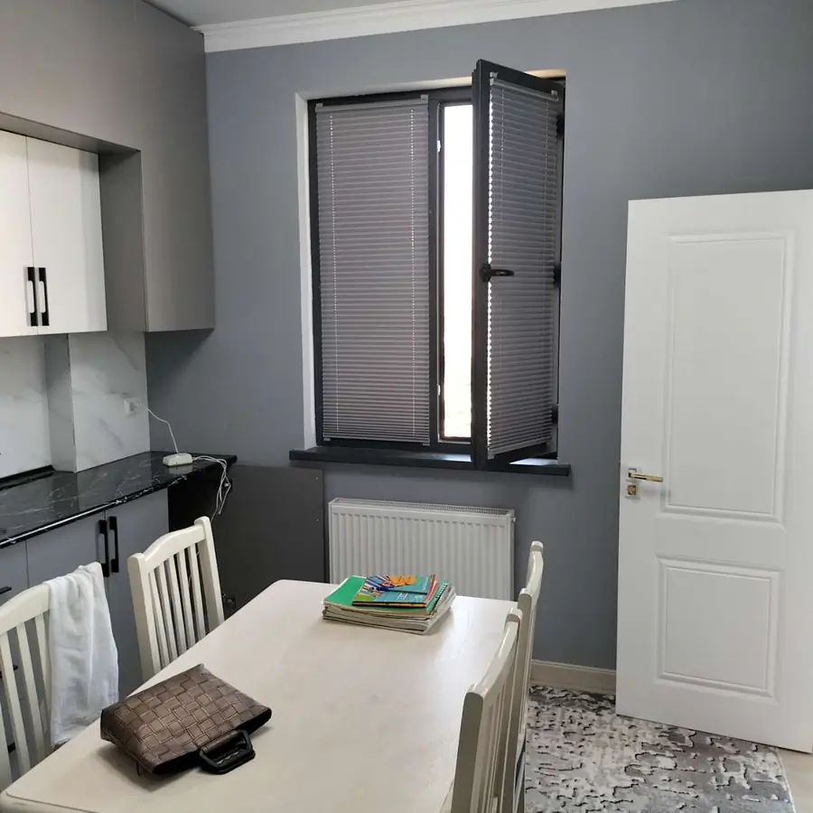 2-комнатная квартира − 60 м², 8/10 этаж