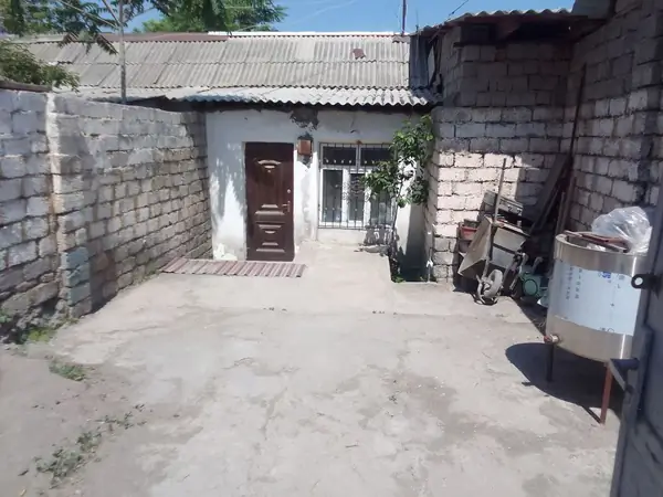 1 qavatli uy − 75 m², 2 sot. 
