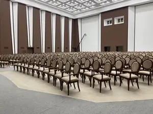 Ijaraga konferents-zal − 745 m²