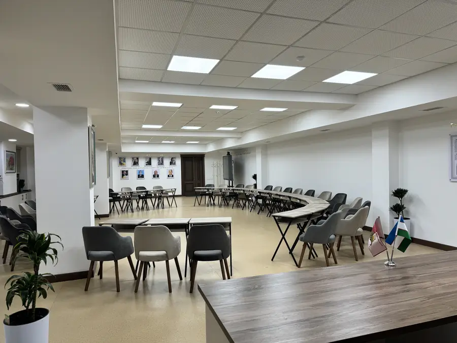 Ijaraga konferents-zal − 150 m²