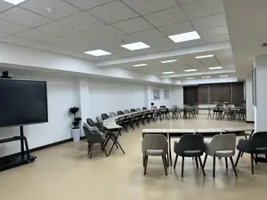Ijaraga konferents-zal − 150 m²