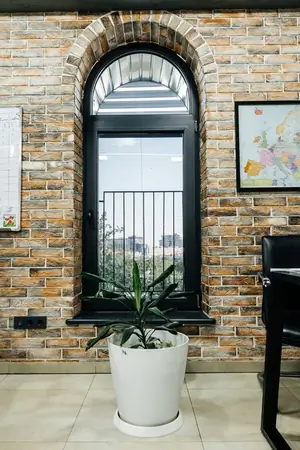 Ijaraga ofis − 200 m²