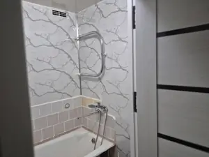 2-комнатная квартира − 62 м², 2/5 этаж