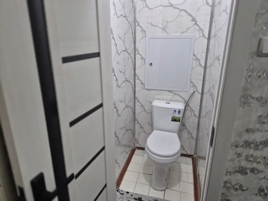 Продается 2-комнатная квартира − 62 м²