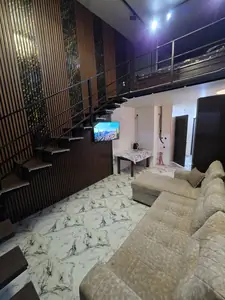 Посуточно 1-комнатная квартира − 40 м²