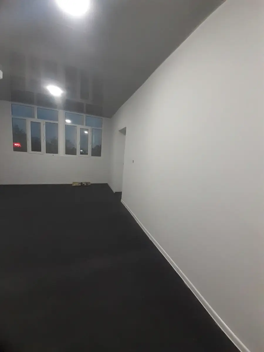 4-комнатная квартира − 90 м², 4/9 этаж