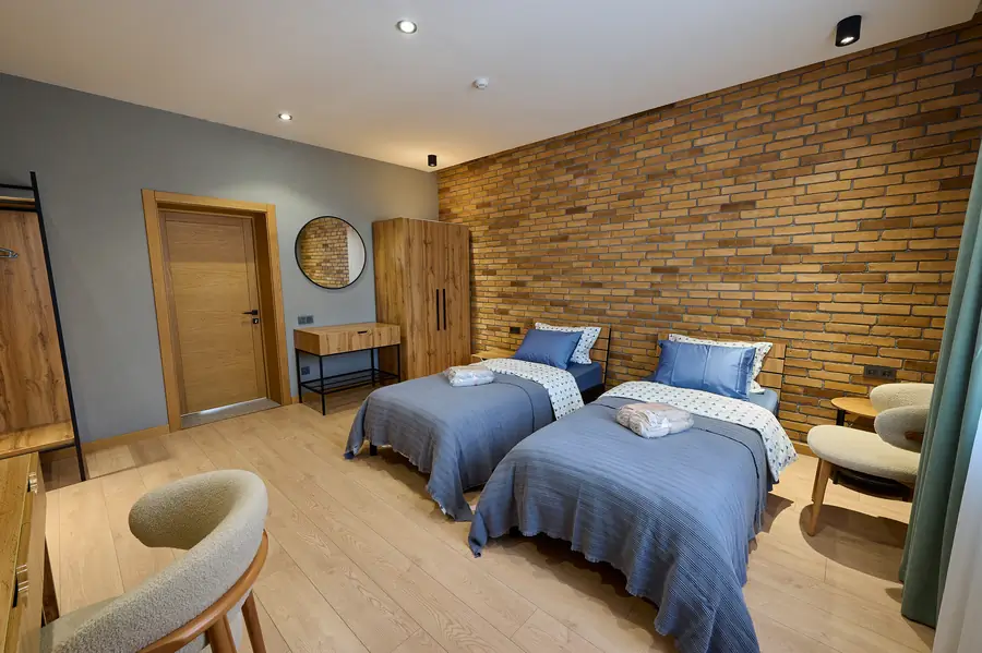 Sutkabay 3 qavatli uy − 450 m²