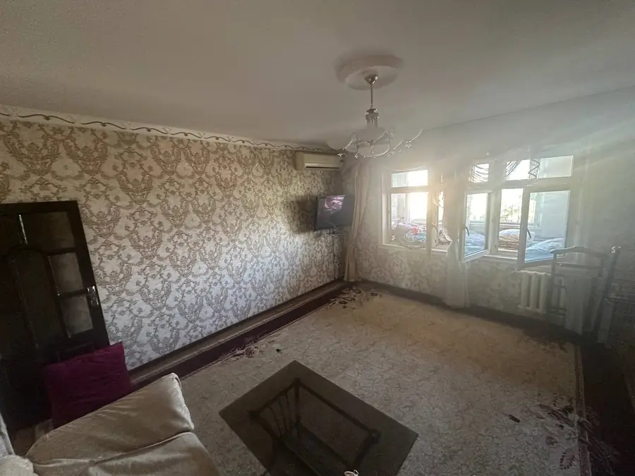 3-комнатная квартира − 104 м², 9/9 этаж