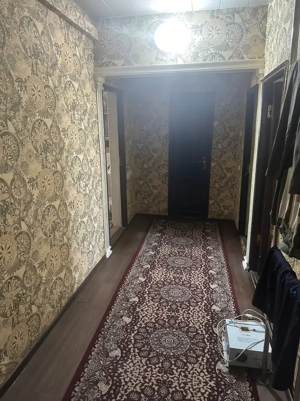 3-комнатная квартира − 104 м², 9/9 этаж