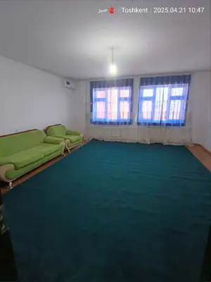 2-комнатная квартира − 72 м², 7/7 этаж