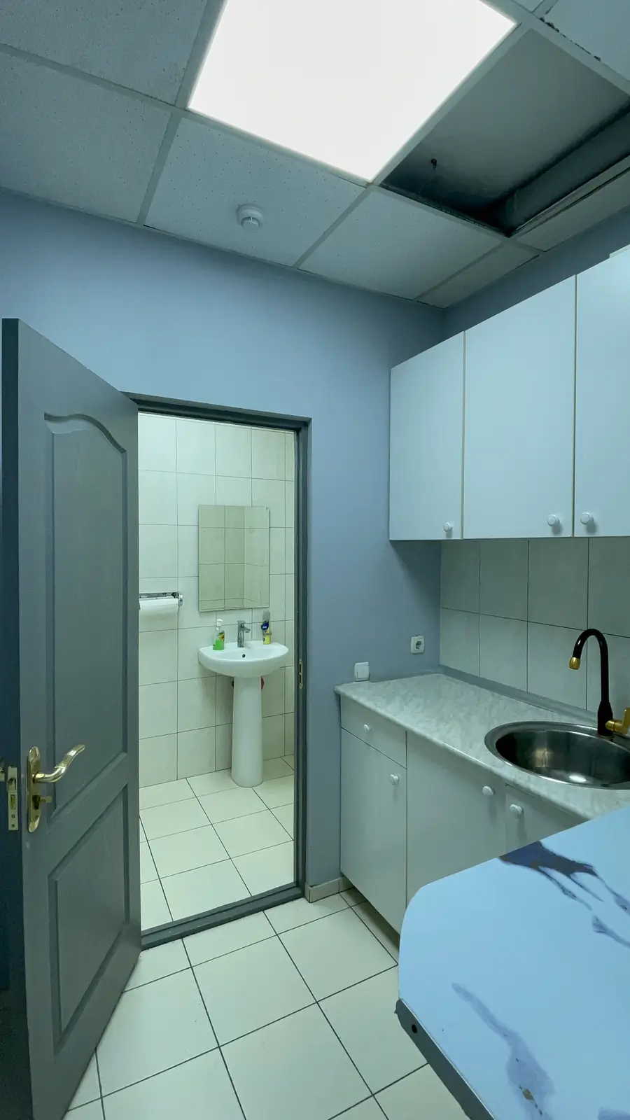 Сдается офис − 179 м²