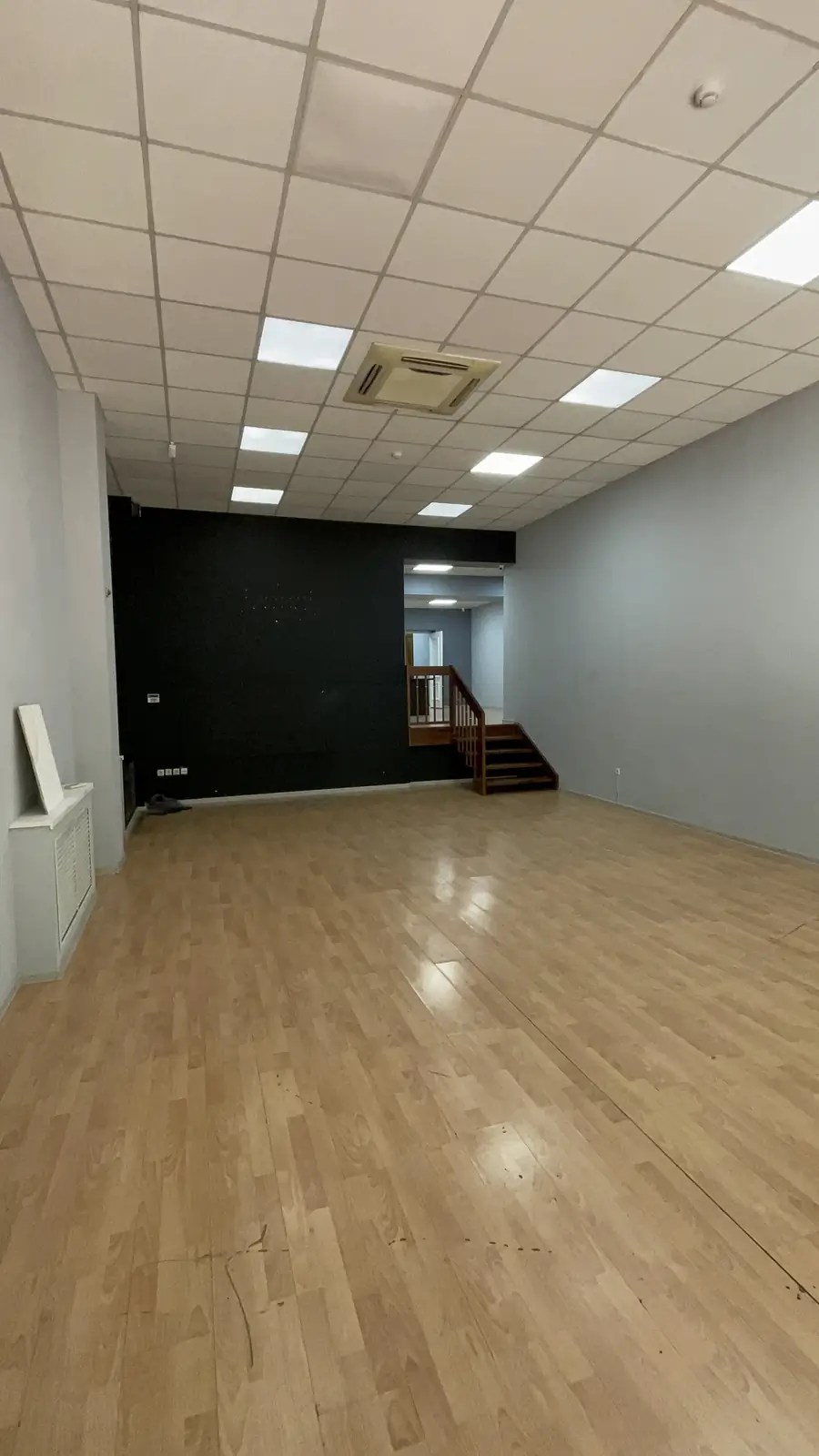 Сдается офис − 179 м²