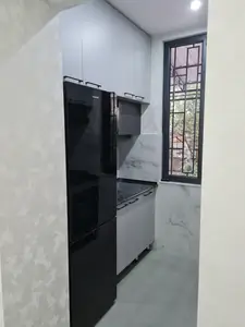 2-комнатная квартира − 63 м², 1/4 этаж