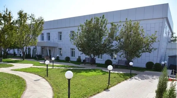 Офис − 1400 м², 2/2 этаж