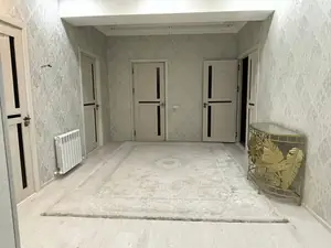 Ijaraga 2 xonali kvartira − 105 m²
