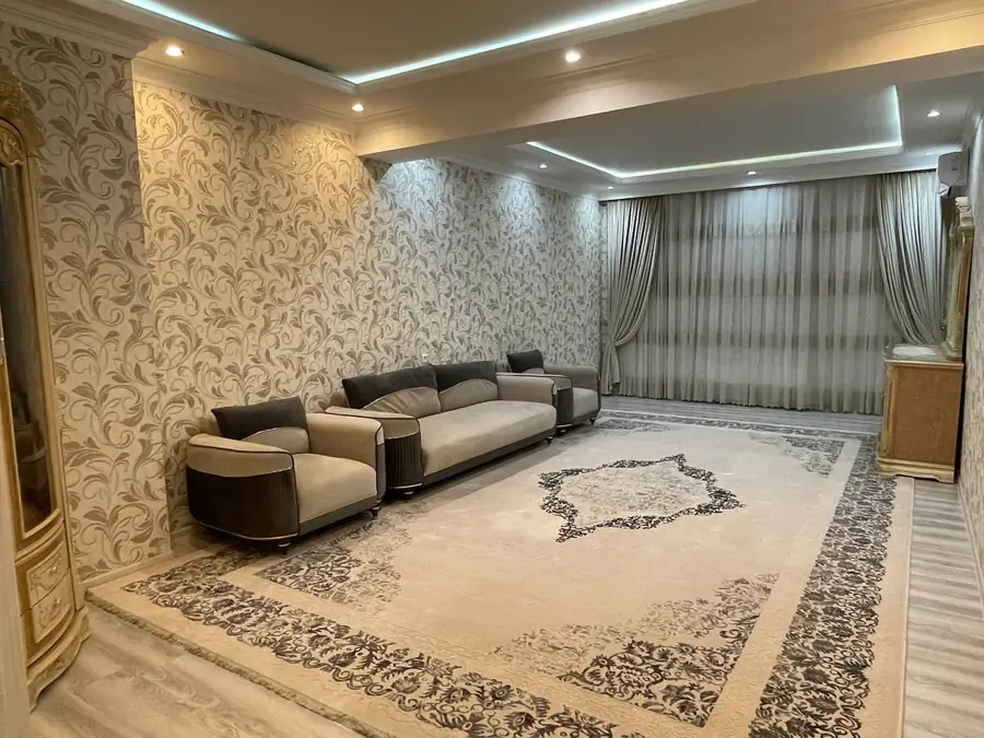 2-комнатная квартира − 105 м², 7/9 этаж