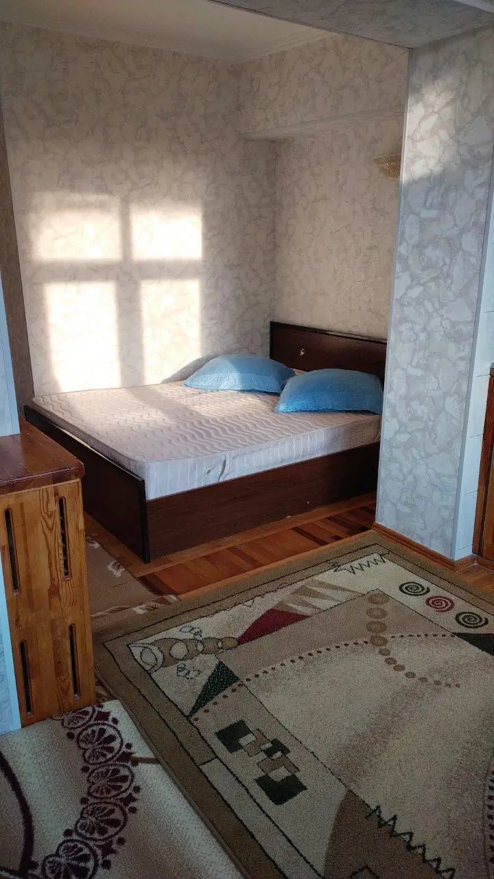 2-комнатная квартира − 30 м², 4/4 этаж
