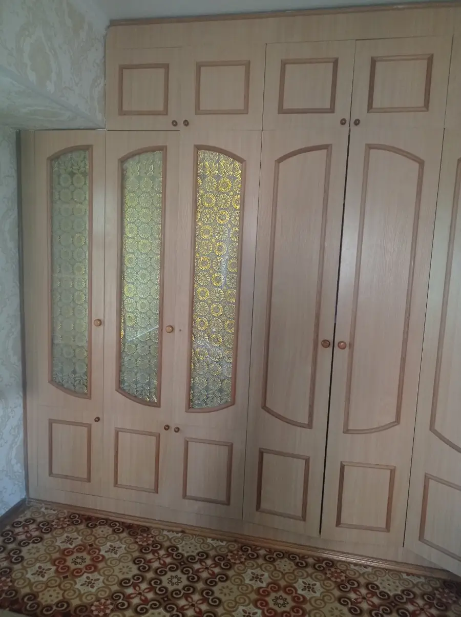 2-комнатная квартира − 30 м², 4/4 этаж