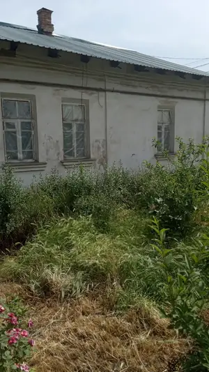 1 qavatli uy sotiladi − 90 m²