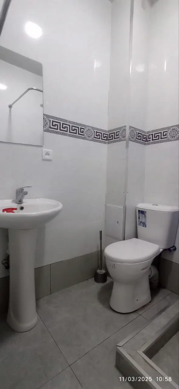 2 xonali kvartira sotiladi − 70 m²