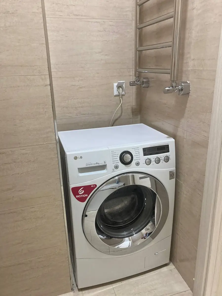 Продается 2-комнатная квартира − 51 м²