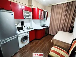 Сдается 2-комнатная квартира − 62 м²